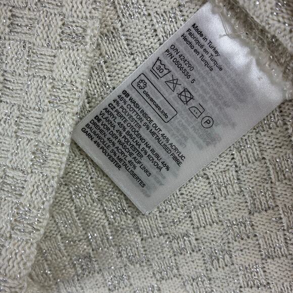 H&M Short Sleeve Weave Sweater Top Women's Small Ivory Mettalic Silver Tailored - Picture 9 of 12